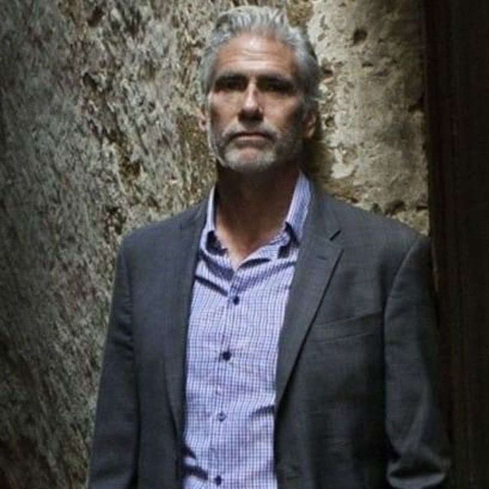 Meet your Posher, Javier